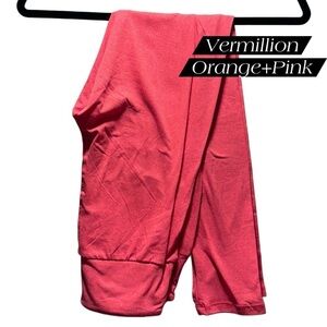 NWOT LulaRoe OS Soft Leggings One Size  2-10 Small-Large Pinkish Orange Bright